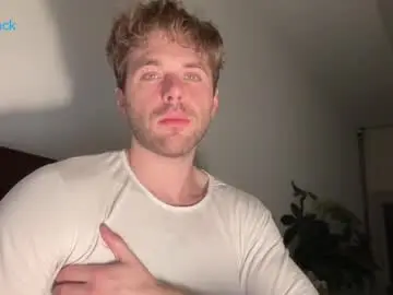 Chaturbate Free Porn Cam of hot8pack01