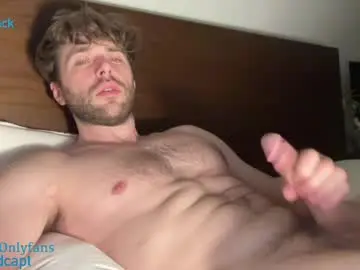 Chaturbate Live Sex Cam of hot8pack01