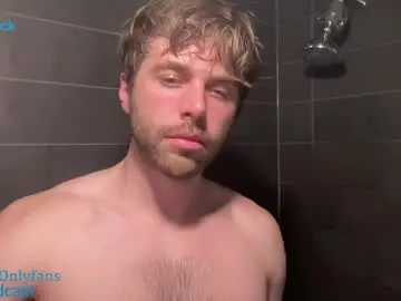 Chaturbate Best live sex cam show of hot8pack01