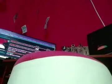 Chaturbate Nude Webcam of paulavaltina21