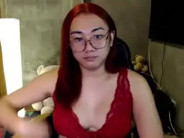 Chaturbate Adult Webcams of pia_worthsback