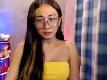 Chaturbate Adult Webcam of pia_worthsback