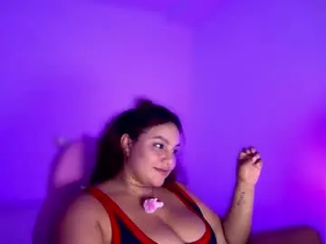 Chaturbate Live Sex Cam of yera_sh