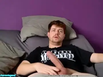 Chaturbate Free Porn Cam of aaronlegend