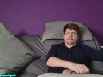 Chaturbate Live Sex Cam of aaronlegend