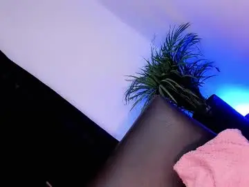 Chaturbate Live Sex Cam of alysha_sweet