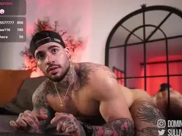Chaturbate Live Porn of dominic_sullivan1