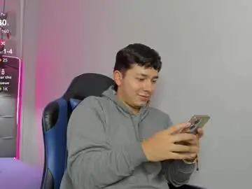 Chaturbate Live Porn of julian_smith21