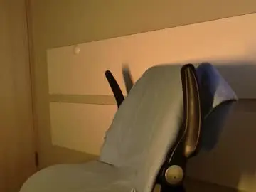 Chaturbate Live Sex Cam of velvet_power