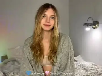 Chaturbate Sex Cam of chloe_show