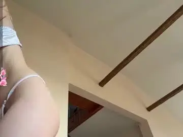 Chaturbate Watch Live Sex Cams of chloe_show