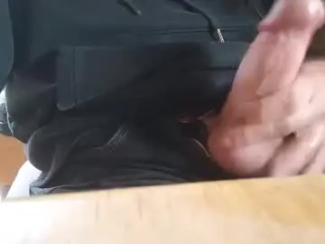 Chaturbate Adult Video Chat of fiveforwilly1