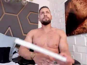 Chaturbate Adult Webcams of massimofiore_