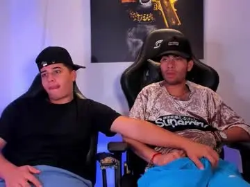 Chaturbate Live Sex of masters_boys