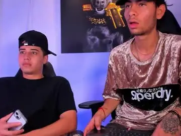 Chaturbate Live Sex of masters_boys