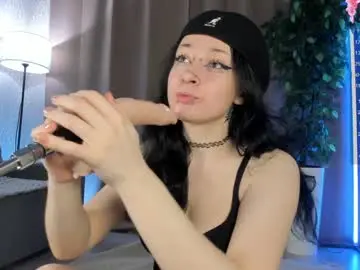 Chaturbate Watch Live Sex Cams of nerdy_freyua