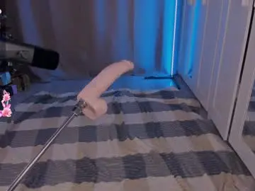 Chaturbate Live Sex Cam of nerdy_freyua