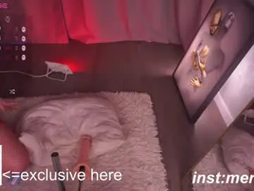 Chaturbate Live Sex Cam of nerdy_freyua