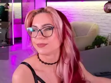 Chaturbate Sex Cam of cindefucknrella
