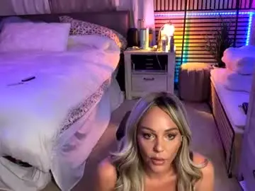 Chaturbate Watch Live Sex Cams of cumguzzlingskank
