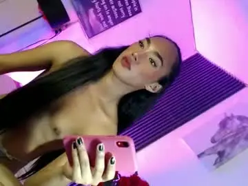 Chaturbate Adult Webcams of darkxmonica1111