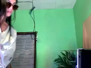 Chaturbate Adult Video Chat of darkxmonica1111