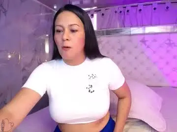 Chaturbate Live Sex Cam of georgina_mussk