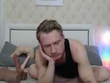 Chaturbate Live Porn of redheadxxl