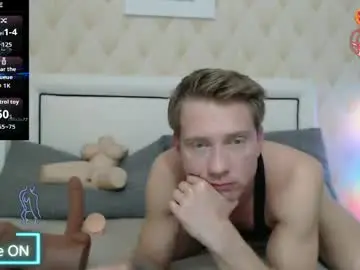 Chaturbate Live Sex Cam of redheadxxl