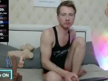 Chaturbate Free Porn Cam of redheadxxl