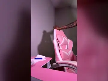 Chaturbate Live Sex Cam of samanthaporsha