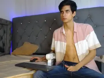 Chaturbate Adult Webcams of sebalexis7
