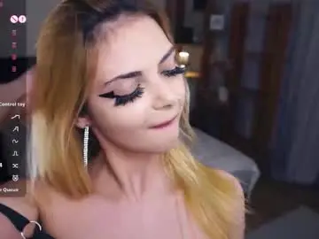 Chaturbate Live Sex of carolynnfernandez