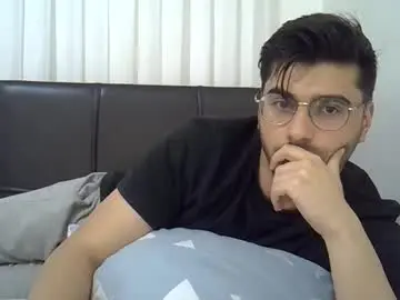 Chaturbate Best live sex cam show of fortiori8