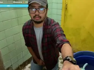 Chaturbate Live Sex Cam of greybondage93