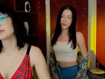 Chaturbate Watch Live Sex Cams of isabella_misis