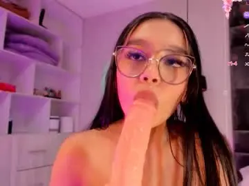 Chaturbate Live Porn of mara_swan_