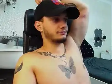Chaturbate Live Sex of oscargriffin