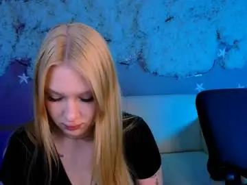 Chaturbate Live Sex Cam of playful_sophie