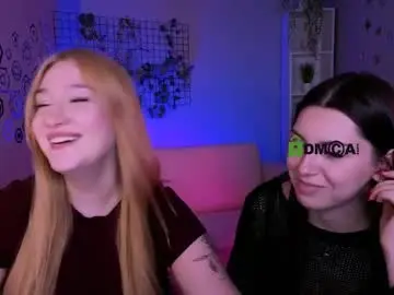 Chaturbate Live Porn of playful_sophie