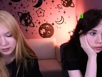 Chaturbate Live Porn of playful_sophie