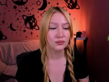 Chaturbate Live Porn of playful_sophie