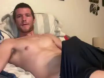 Chaturbate Live Porn of tommygunzsolo
