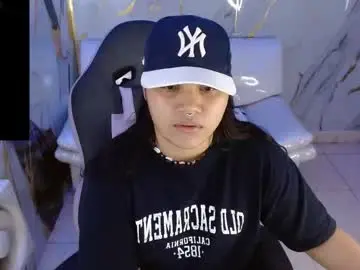 Chaturbate Sex Chat of valeri_harpers4