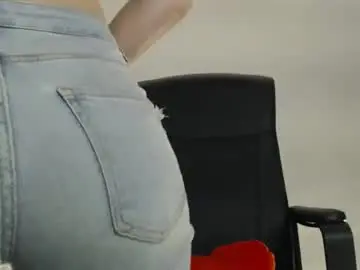 Chaturbate Watch Live Sex Cams of littleflowers