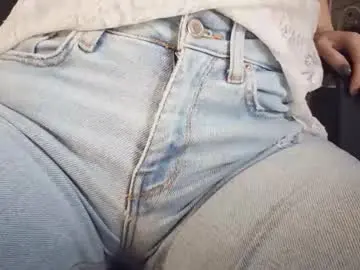 Chaturbate Free Live Porn of littleflowers