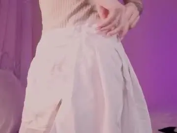 Chaturbate Nude Webcam of loonacom