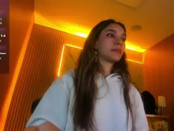 Chaturbate Best live sex cam show of paulin_roses_tf
