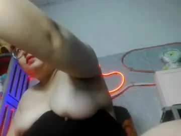 Chaturbate Free Porn Cam of tini_bei