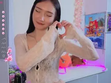 Chaturbate Sex Cam of yung_leana